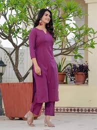 Elegant Women's Rayon Solid Wine Color 3/4 Sleeve Kurti with Pant Set