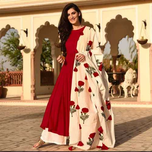 Women's Green Embroidered Poly-Silk Straight Kurta/Kurti