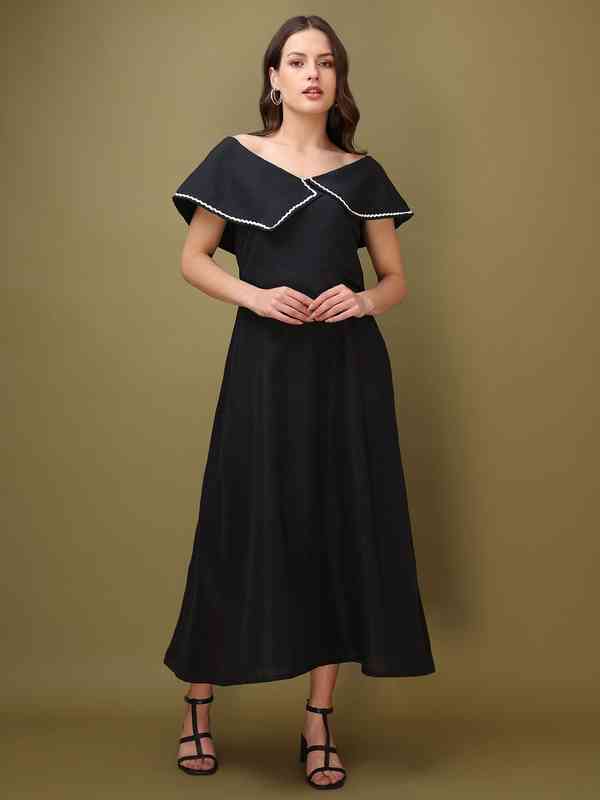 Elegant Black Off-Shoulder A-Line Midi Dress with Ruffled Collar
