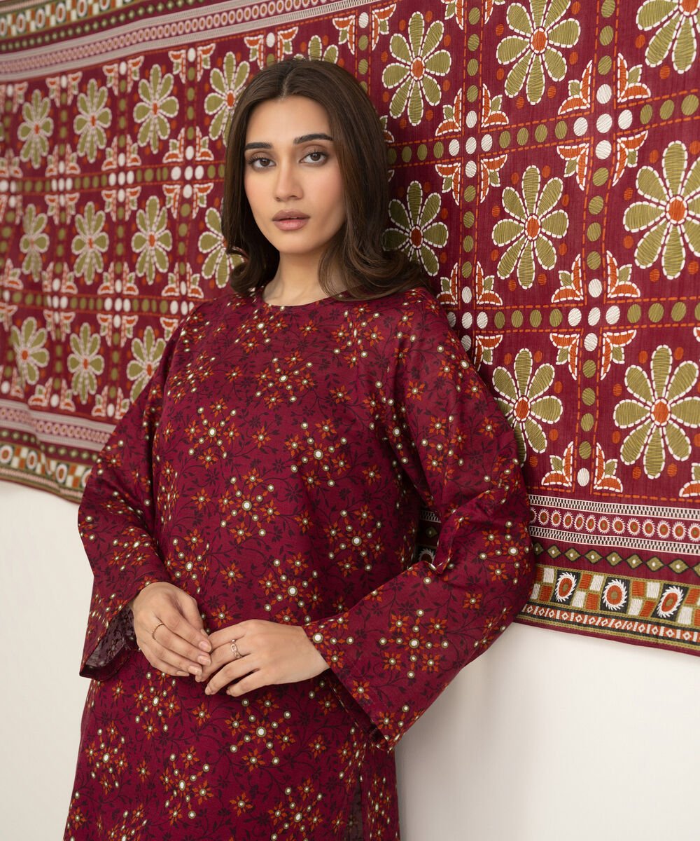 Naqsh Chunari Charm Duo - Women's Maroon Printed Kurta Set